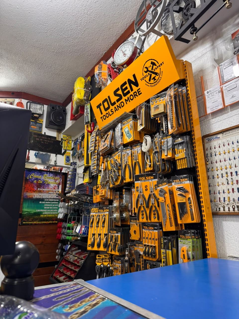 TOLSEN display at Ferrearca